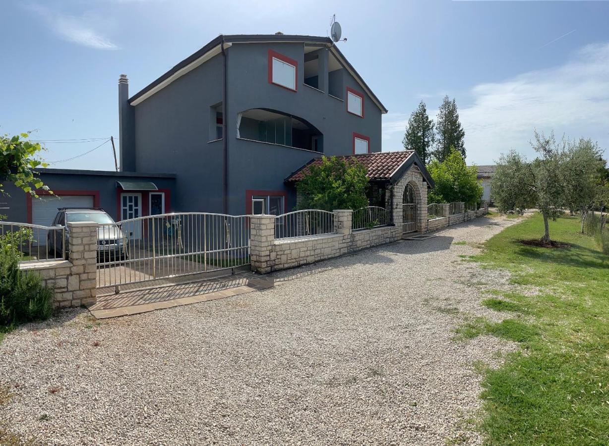 Sunset Apartment Umag Exterior photo