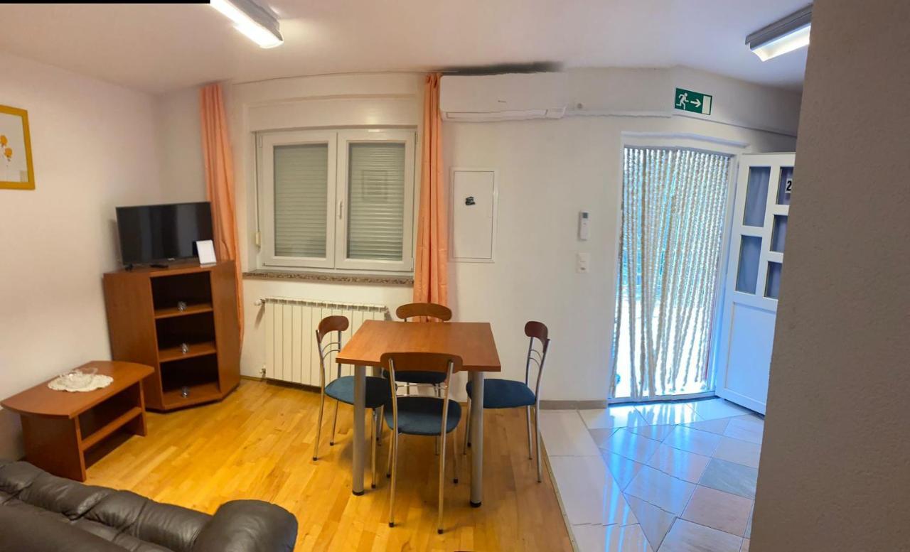 Sunset Apartment Umag Exterior photo